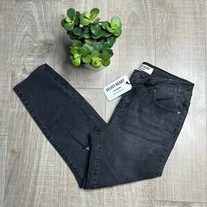 NWT VELVET HEART DENIM Women's Paola Black Distressed Mid Rise Skinny Crop Jeans